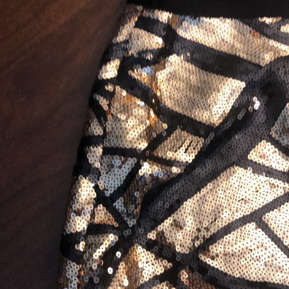 Moda International Sequin Mini - Picture 11 of 13